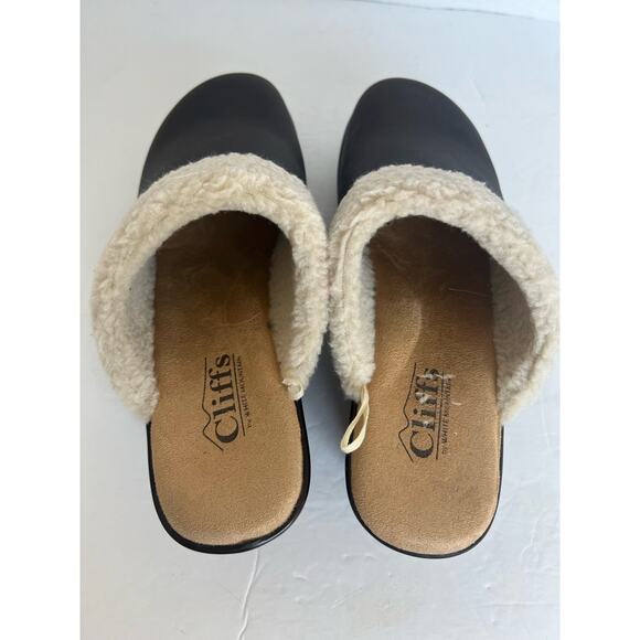 Cliffs by White Mountain Brown w/ Cream Sherpa Lined Vegan Leather Clog Mules 8 - Picture 3 of 9